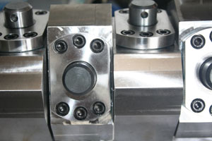 custom made hydraulic cylinders